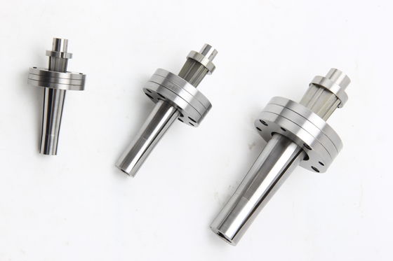 मीट्रिक स्टैंडर्ड लिफ्टर इंजेक्शन मोल्डिंग प्लास्टिक पॉलीकार्बोनेट कोलैप्सिबल कोर